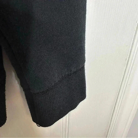 Old Navy Sweatshirt  Black Size Extra Small - Picture 11 of 16